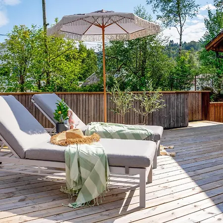 Luxurious In With Wifi