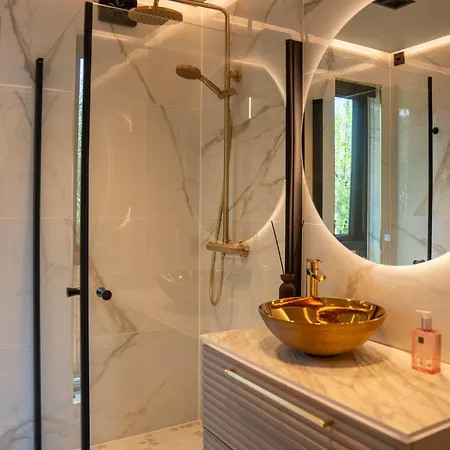 Luxurious In With Wifi * Ytre Arna