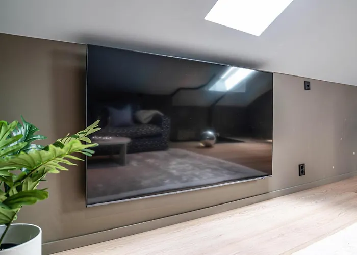 Luxurious In With Wifi * Ytre Arna