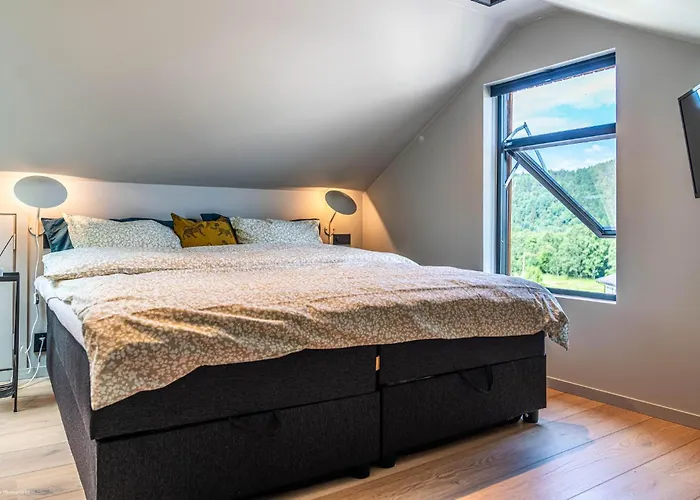 Semesterbostad Luxurious In With Wifi *