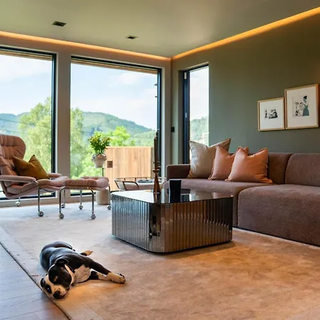 Luxurious In With Wifi Hébergement de vacances